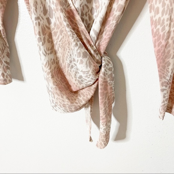 Lafayette 148 Pink Animal Print Wrap Tie BlouseSize SP - Picture 6 of 6